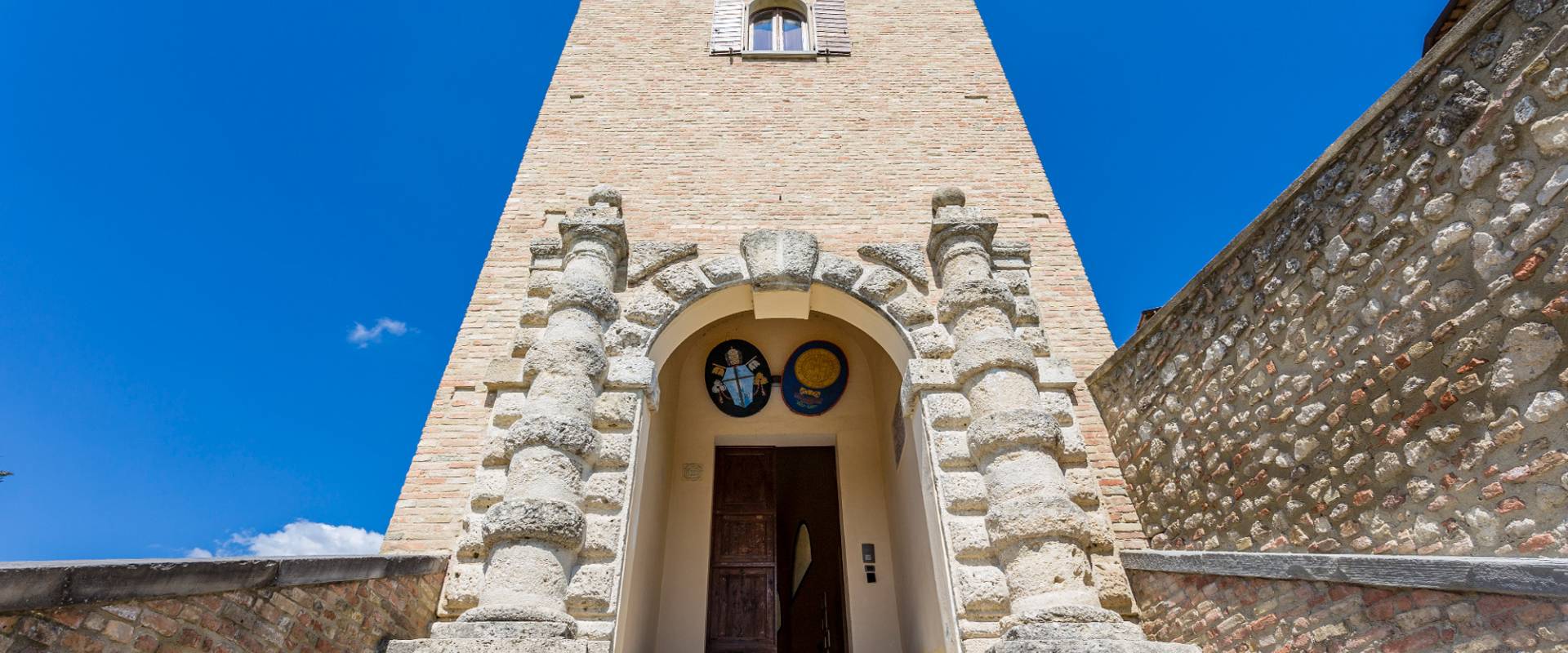 Rocca Vescovile di Bertinoro, portale d'ingresso, 1583 foto di Marco Anconelli